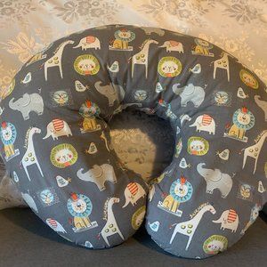 Boopy Feeding and Infant Support Pillow